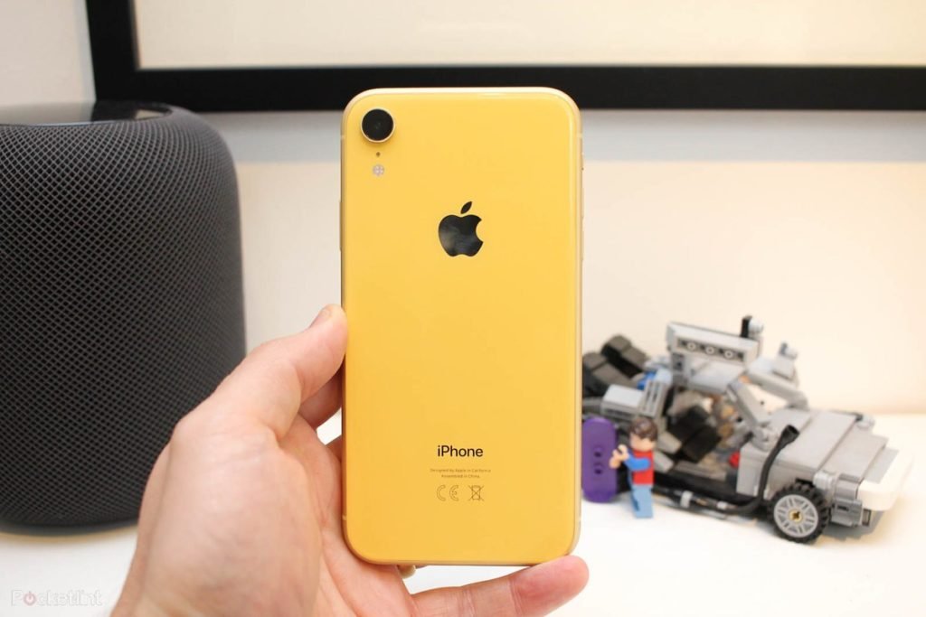 iPhone XR Design and colors